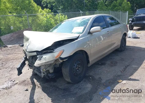 2007 Toyota Camry Xle V6 z USA, uszkodzony, nr VIN 4T1BK46K47U010547